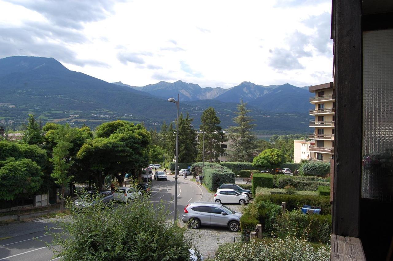 Appartement Agreable A Deux Pas Du Plan D'Eau Embrun Bagian luar foto
